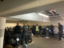 Voll das Gewusel in der Tiefgarage ! Voll das Gewusel in der Tiefgarage !